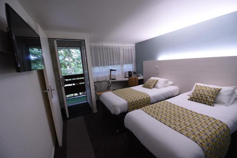 Campanile Annecy ~ Metz-Tessy Hotel Ngoại thất bức ảnh