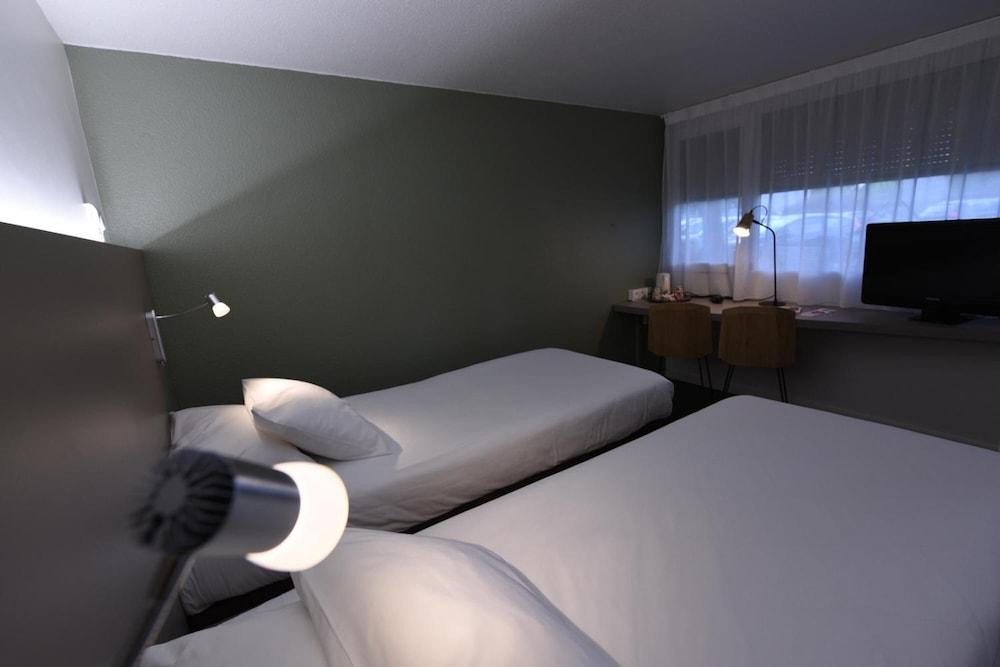 Campanile Annecy ~ Metz-Tessy Hotel Ngoại thất bức ảnh