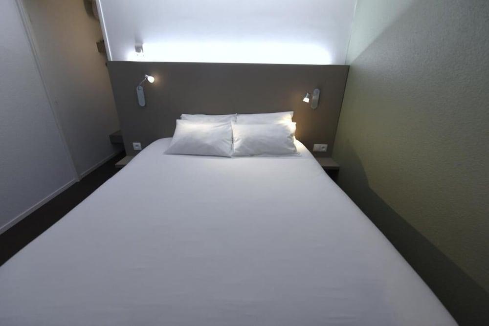 Campanile Annecy ~ Metz-Tessy Hotel Ngoại thất bức ảnh