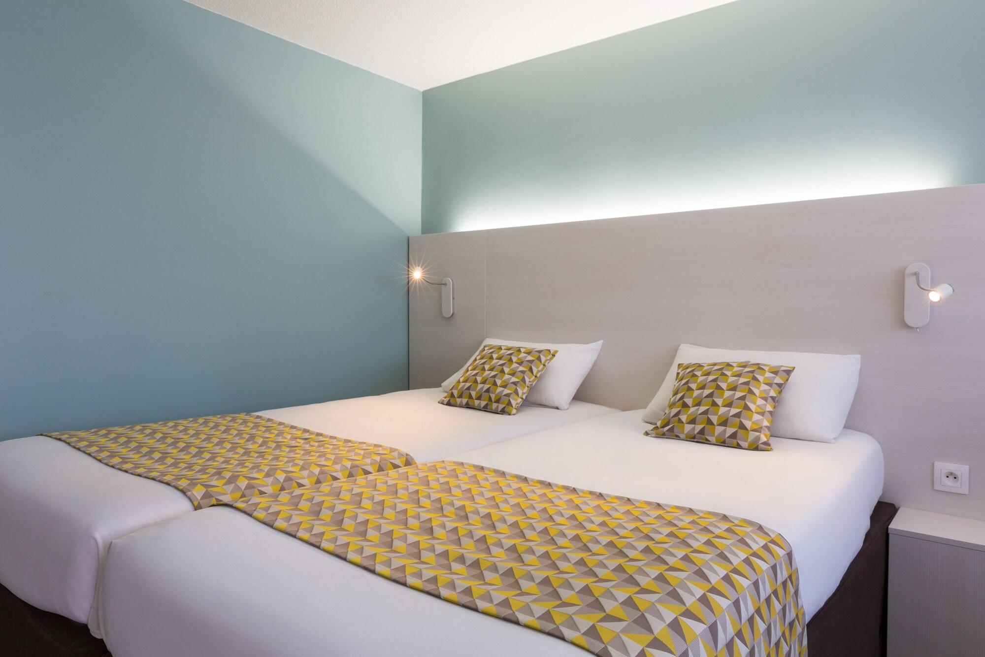 Campanile Annecy ~ Metz-Tessy Hotel Ngoại thất bức ảnh